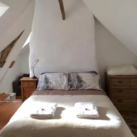 Maison D'etre *