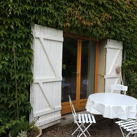 Maison D'etre Pensionat Brieux